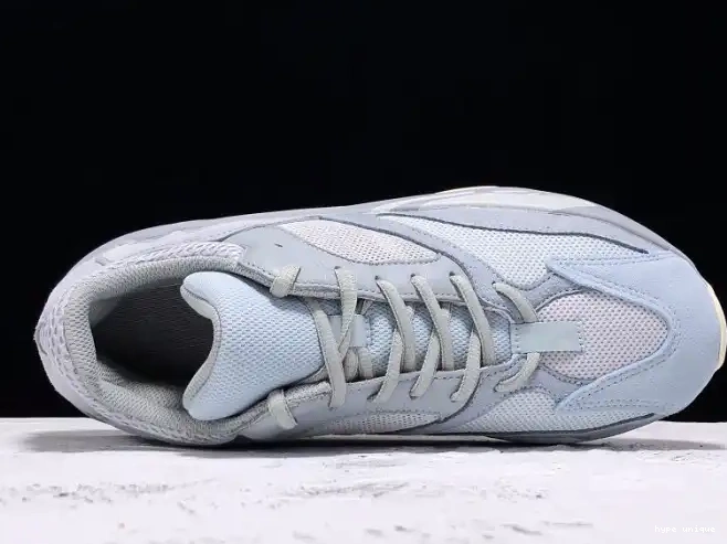 hype Yeezy Inertia